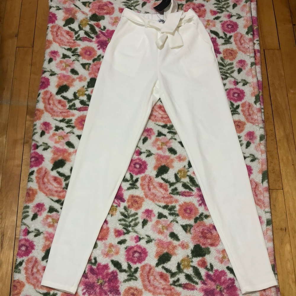Fashion nova pants